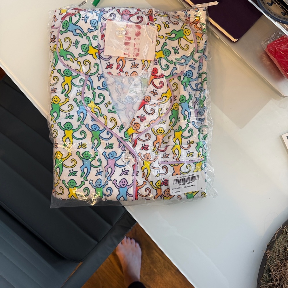 Roller Rabbit Multicolor Monkey Print Pajama Set - Picture 6 of 8